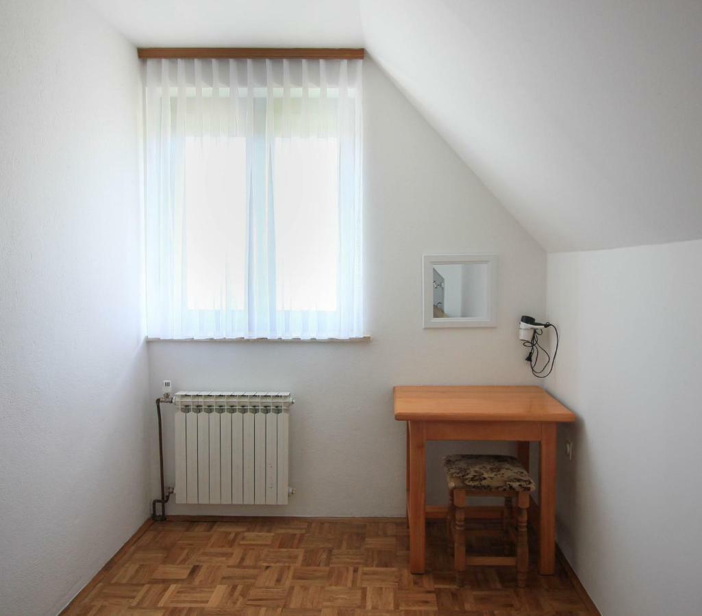 Отель House Milan Растовача Экстерьер фото